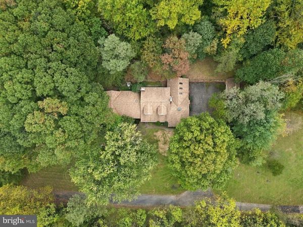 6107 HUTSCHENREUTER ROAD, GLEN ARM, MD 21057