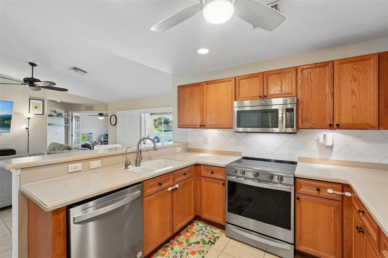 2500 El Dorado Boulevard N, Cape Coral, FL 33993 Photo