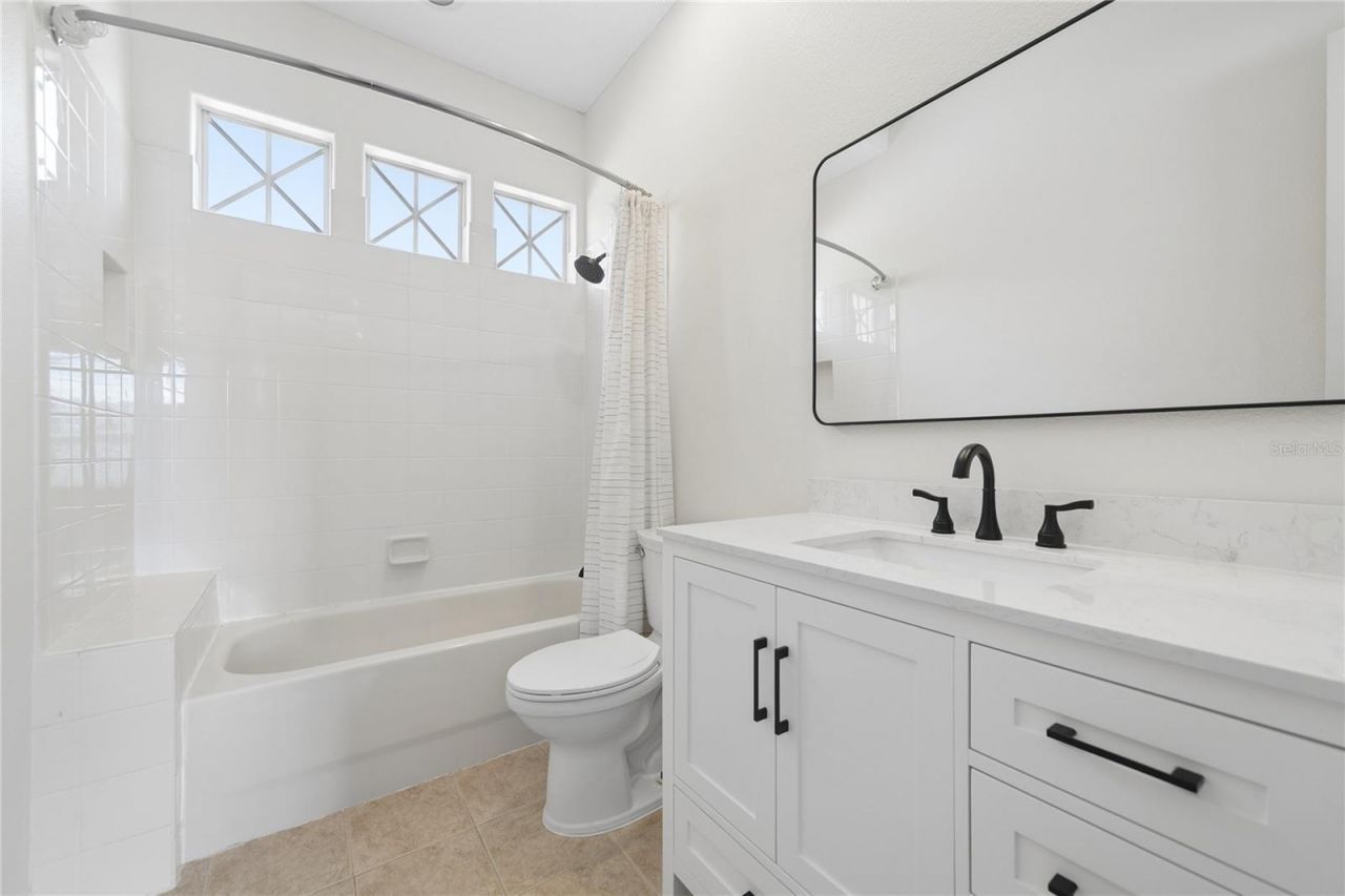 16169 Bristol Lake Circle, Orlando, FL 32828 Photo