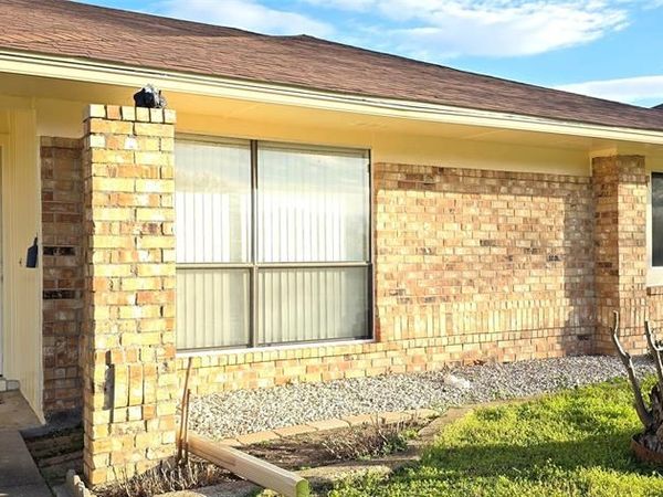 2224 Limestone Lane, Garland, TX 75040