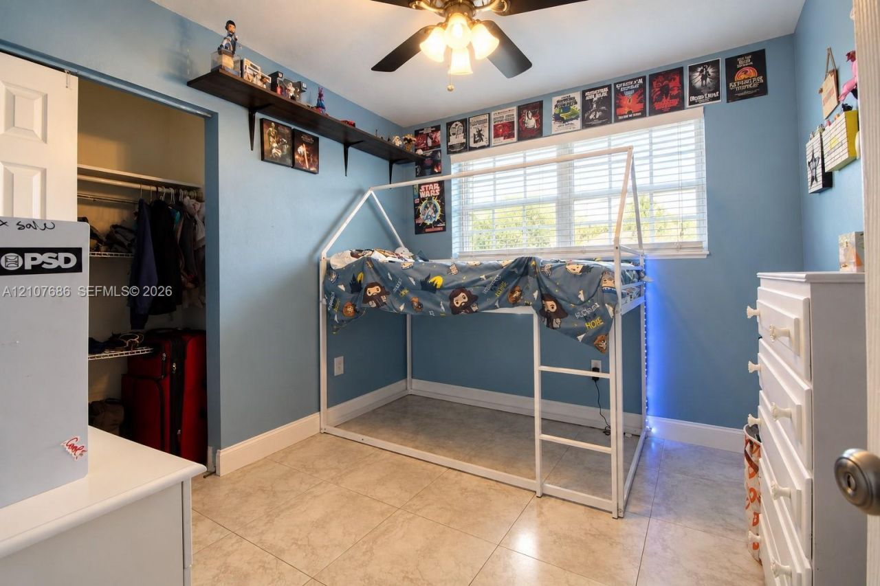 9760 Jamaica Dr , Cutler Bay, FL 33189 Photo