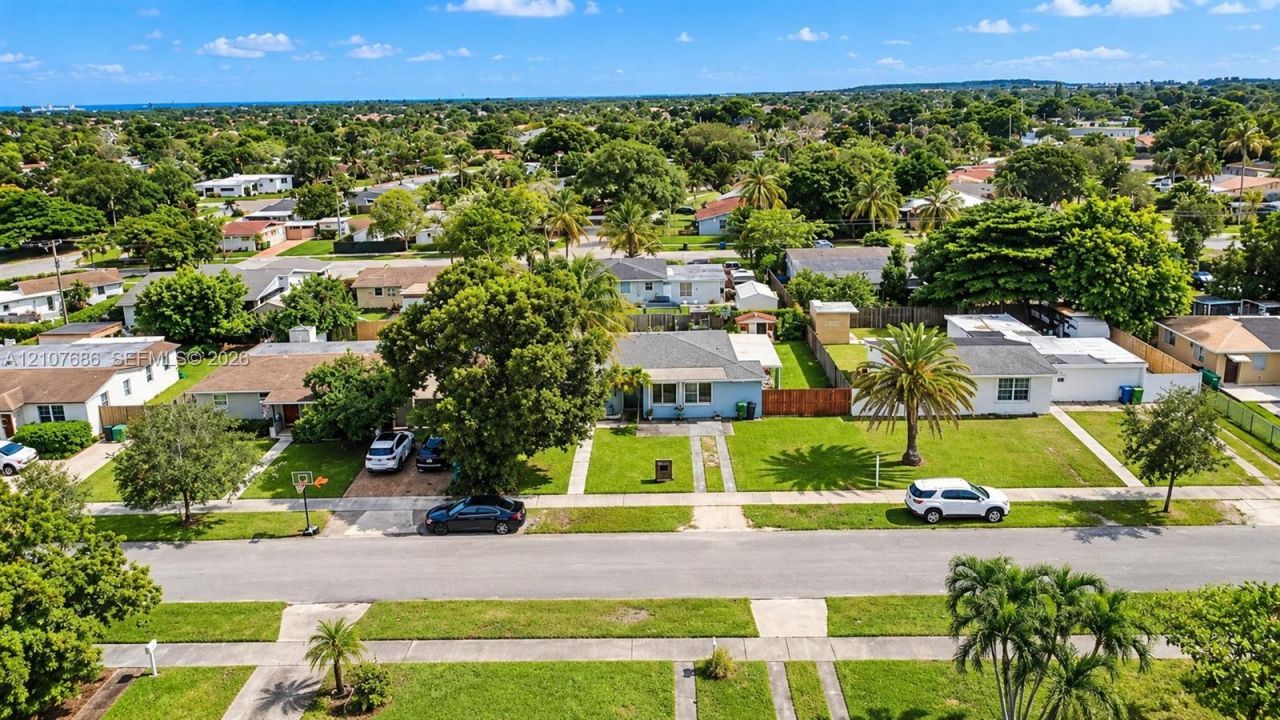 9760 Jamaica Dr , Cutler Bay, FL 33189 Photo