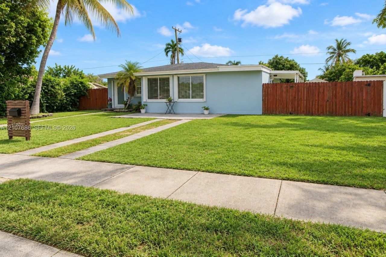 9760 Jamaica Dr , Cutler Bay, FL 33189 Photo