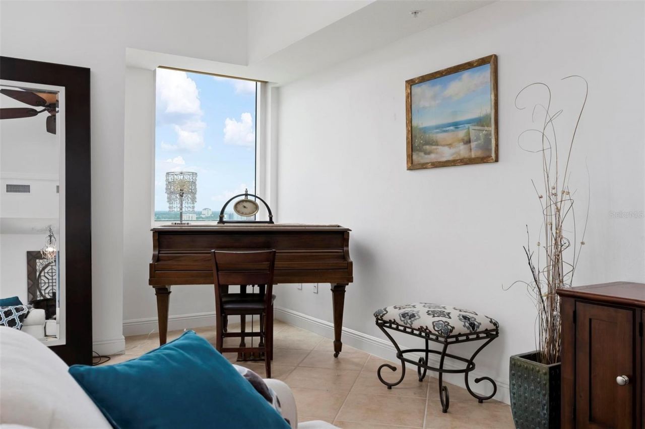 800 N Tamiami Trail , Unit 1504, Sarasota, FL 34236 Photo