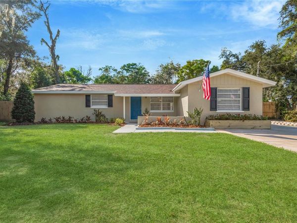 6809 VALRIE LANE , RIVERVIEW, FL 33569