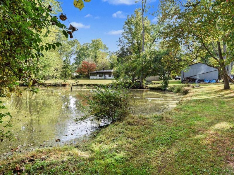 852 Locust Corner Road, Pierce Township, OH 45245 Photo 7