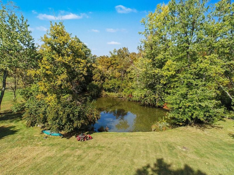 852 Locust Corner Road, Pierce Township, OH 45245 Photo 9