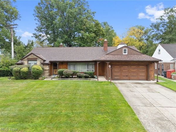 16236 Northvale Boulevard, East Cleveland, OH 44112