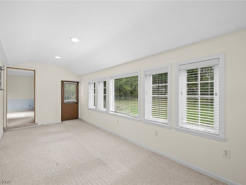 16236 Northvale Boulevard, East Cleveland, OH 44112 Photo 12