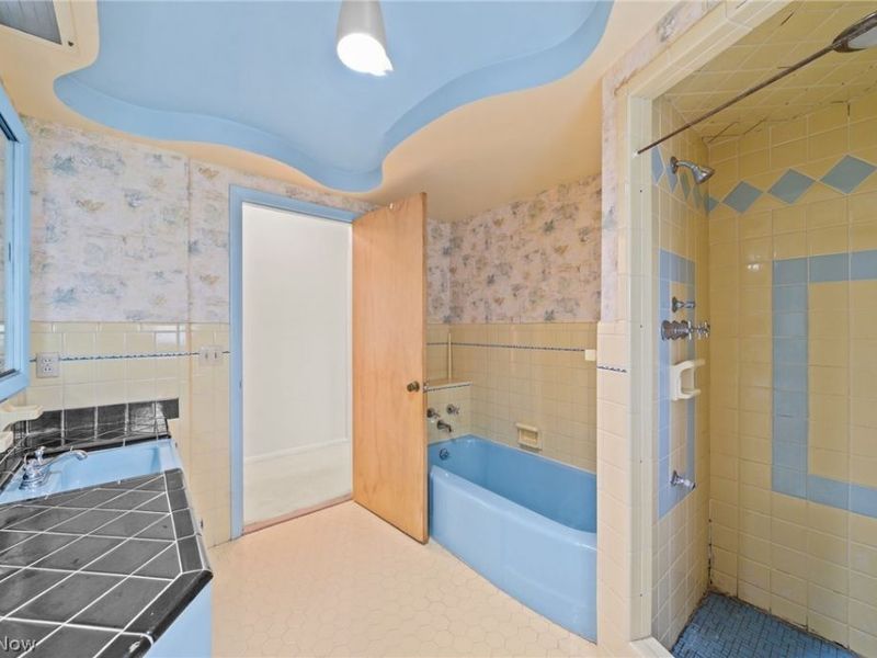 16236 Northvale Boulevard, East Cleveland, OH 44112 Photo 21