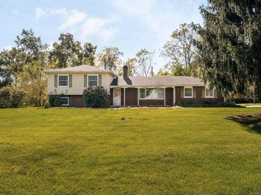 362 Haymarket Street , West Jefferson, OH 43162
