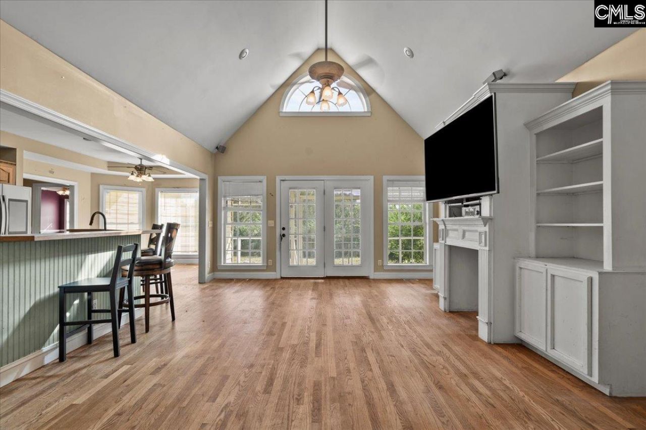 120 Peach Orchard Road  Photo 4