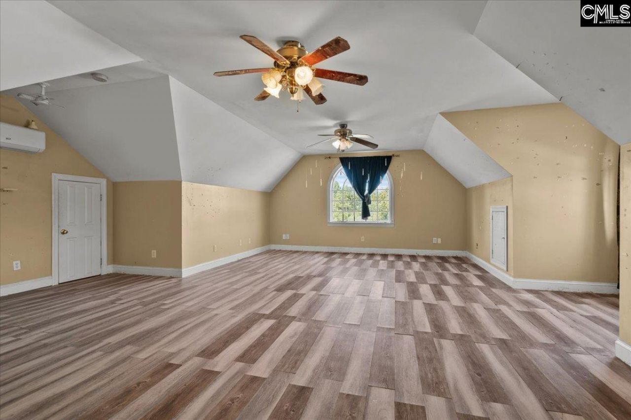 120 Peach Orchard Road  Photo 9