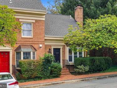 2504 FAIRFAX DRIVE , Unit 14B, ARLINGTON, VA 22201