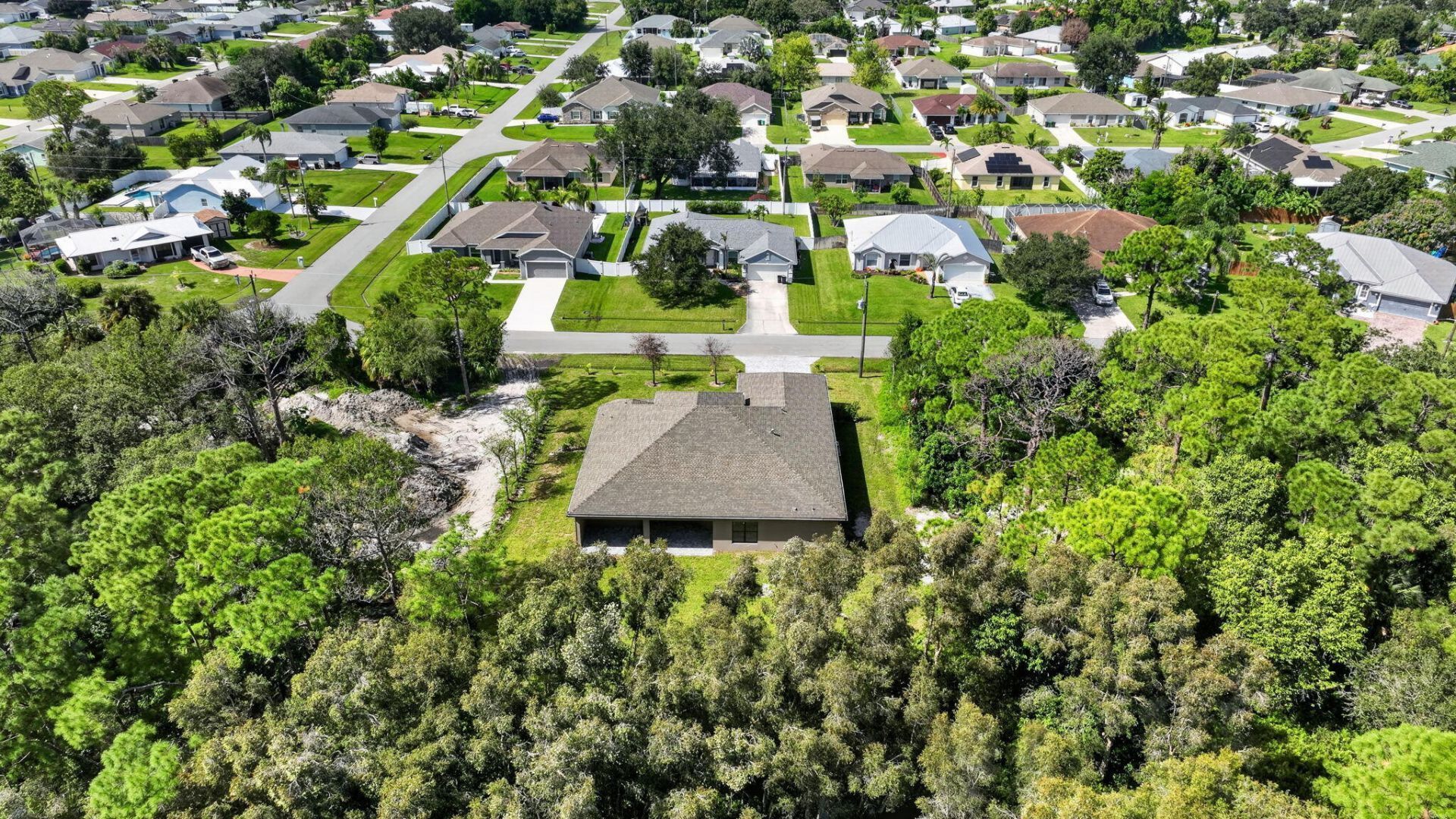 2043 SW Brevity Terrace, Port Saint Lucie, FL 34953 Photo