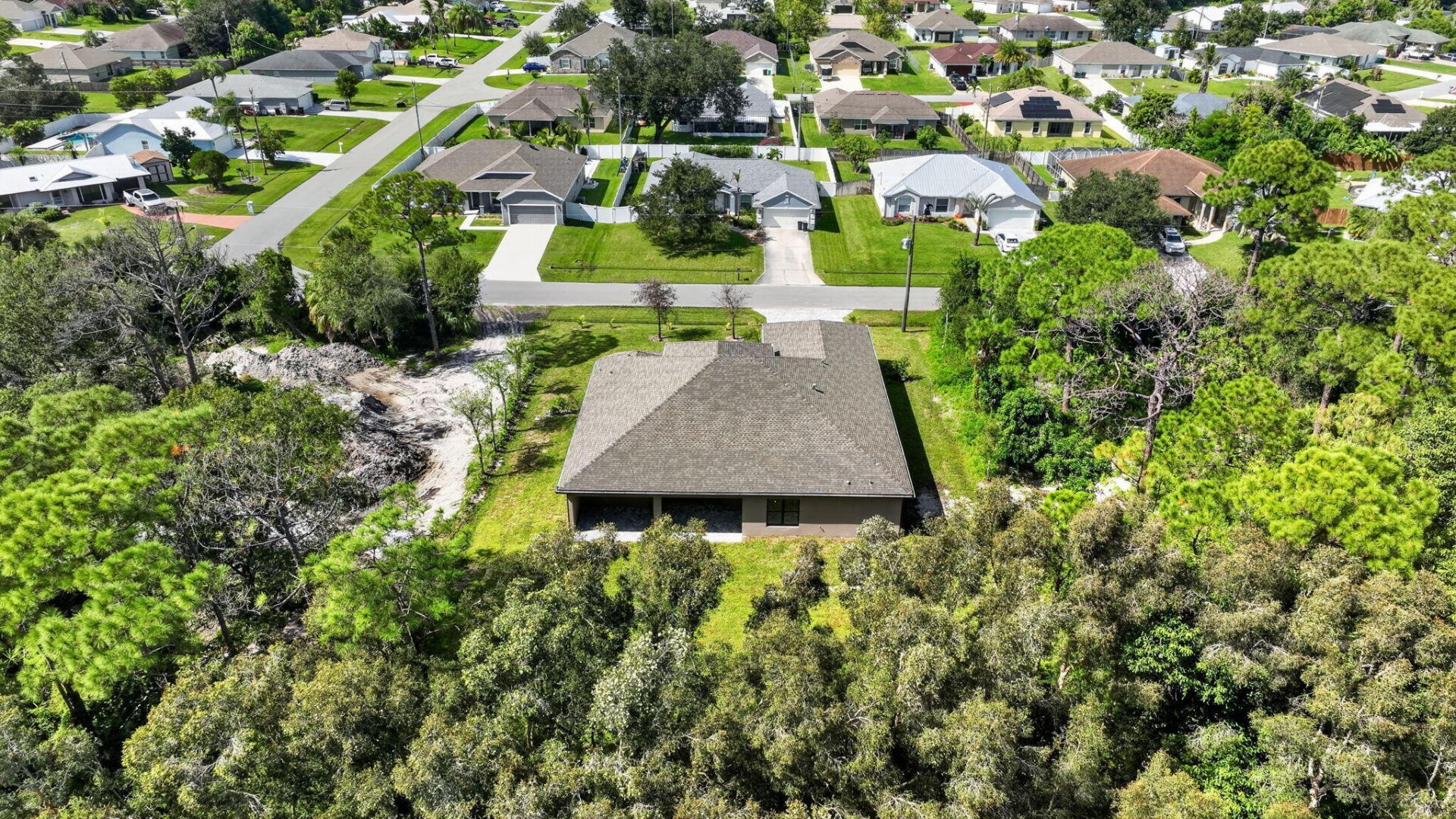 2043 SW Brevity Terrace, Port Saint Lucie, FL 34953 Photo