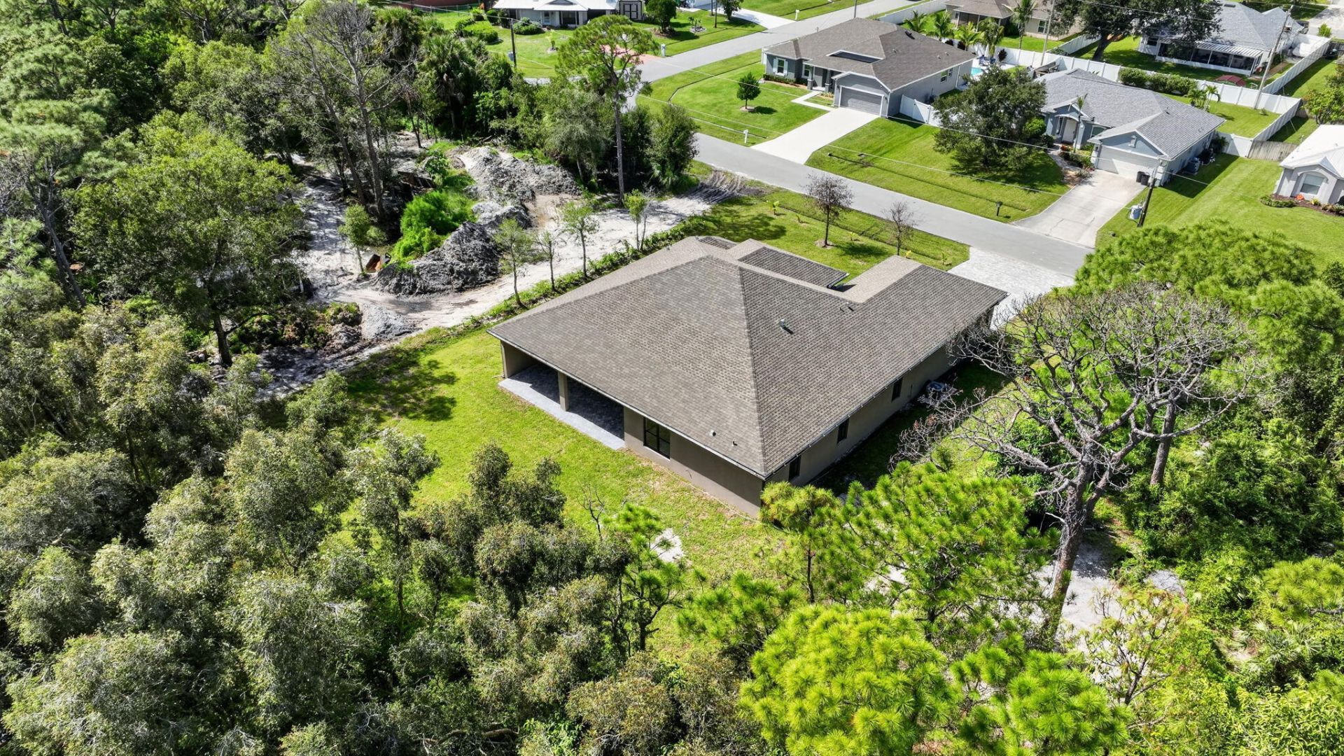 2043 SW Brevity Terrace, Port Saint Lucie, FL 34953 Photo