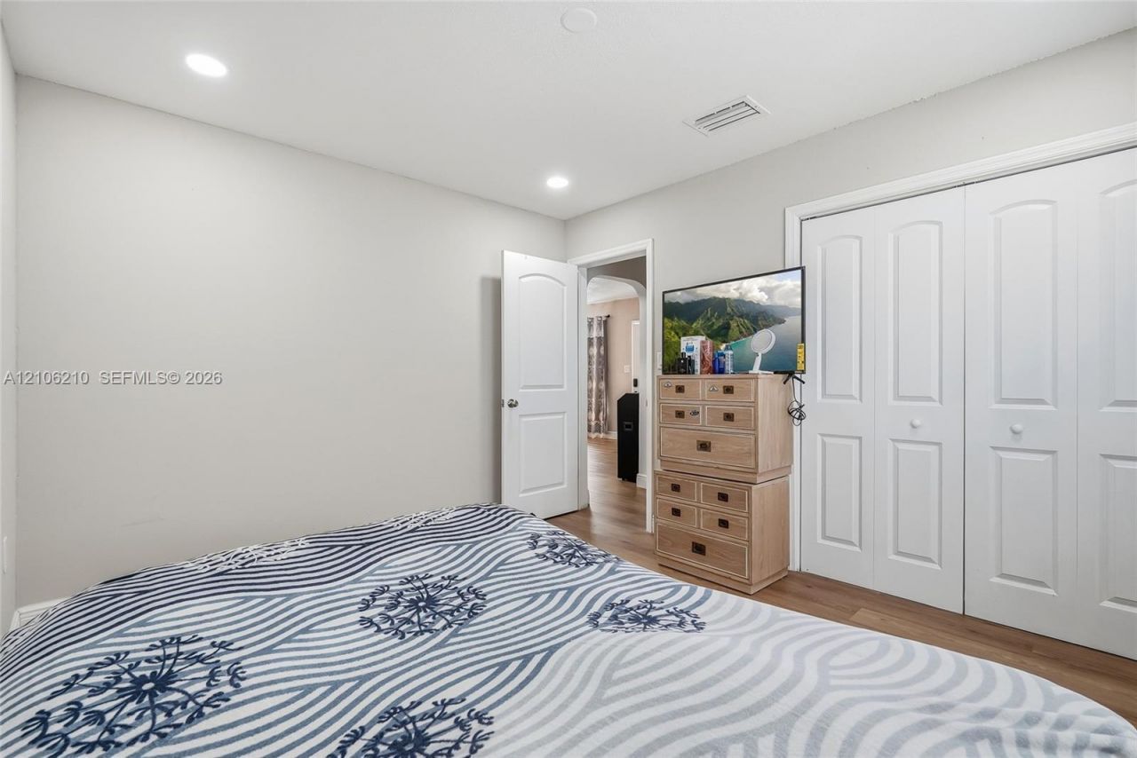1111 S 7th St , Fort Pierce, FL 34950 Photo