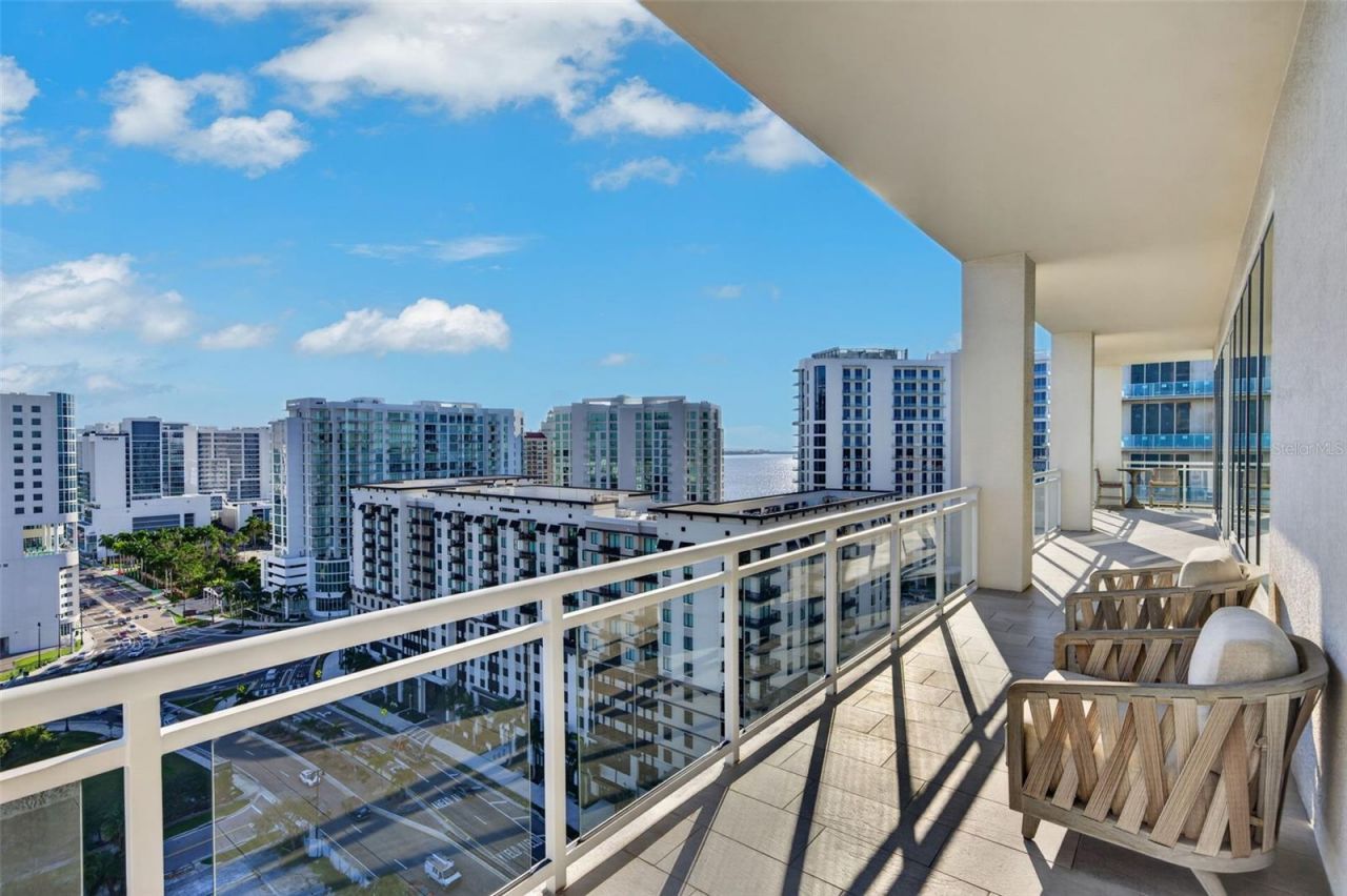540 N Tamiami Trail, Unit 1604, Sarasota, FL 34236 Photo