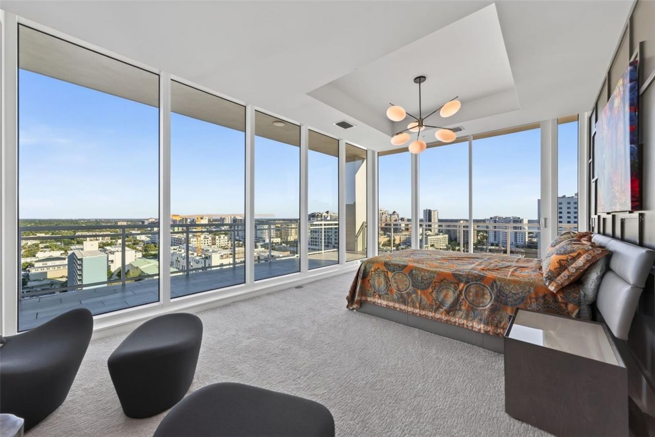 540 N Tamiami Trail, Unit 1604, Sarasota, FL 34236 Photo