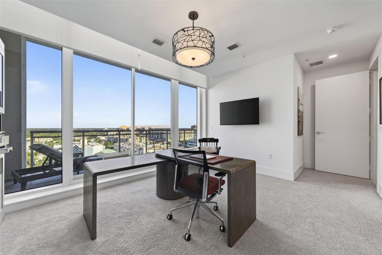 540 N Tamiami Trail, Unit 1604, Sarasota, FL 34236 Photo