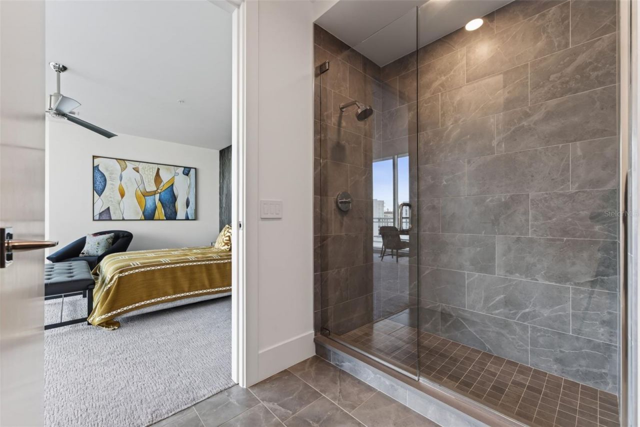 540 N Tamiami Trail, Unit 1604, Sarasota, FL 34236 Photo