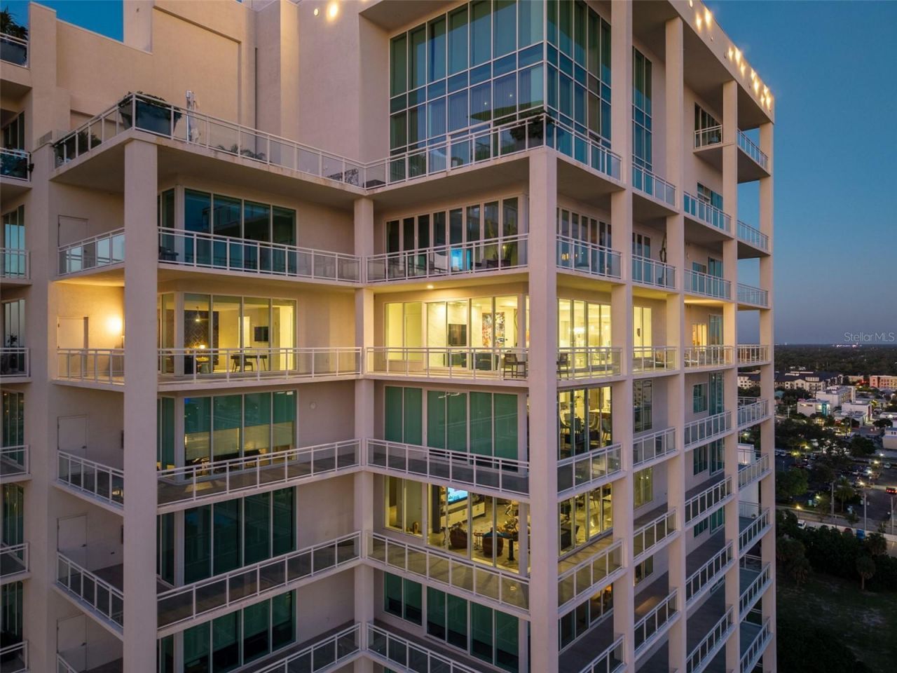 540 N Tamiami Trail, Unit 1604, Sarasota, FL 34236 Photo