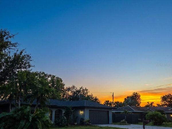1801 MID OCEAN CIRCLE , SARASOTA, FL 34239
