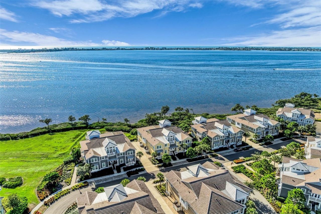 280 Saint Lucia Drive, Unit 202, Bradenton, FL 34209 Photo
