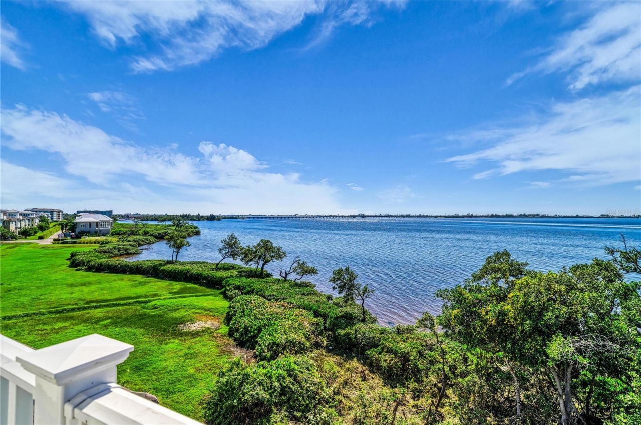 280 Saint Lucia Drive, Unit 202, Bradenton, FL 34209 Photo