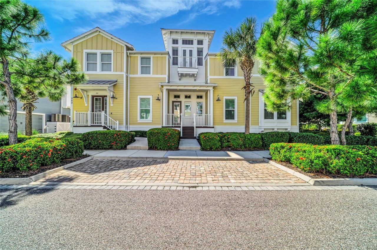 280 Saint Lucia Drive, Unit 202, Bradenton, FL 34209 Photo