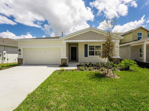 2015 PUNCH BOWL AVENUE , DAVENPORT, FL 33837