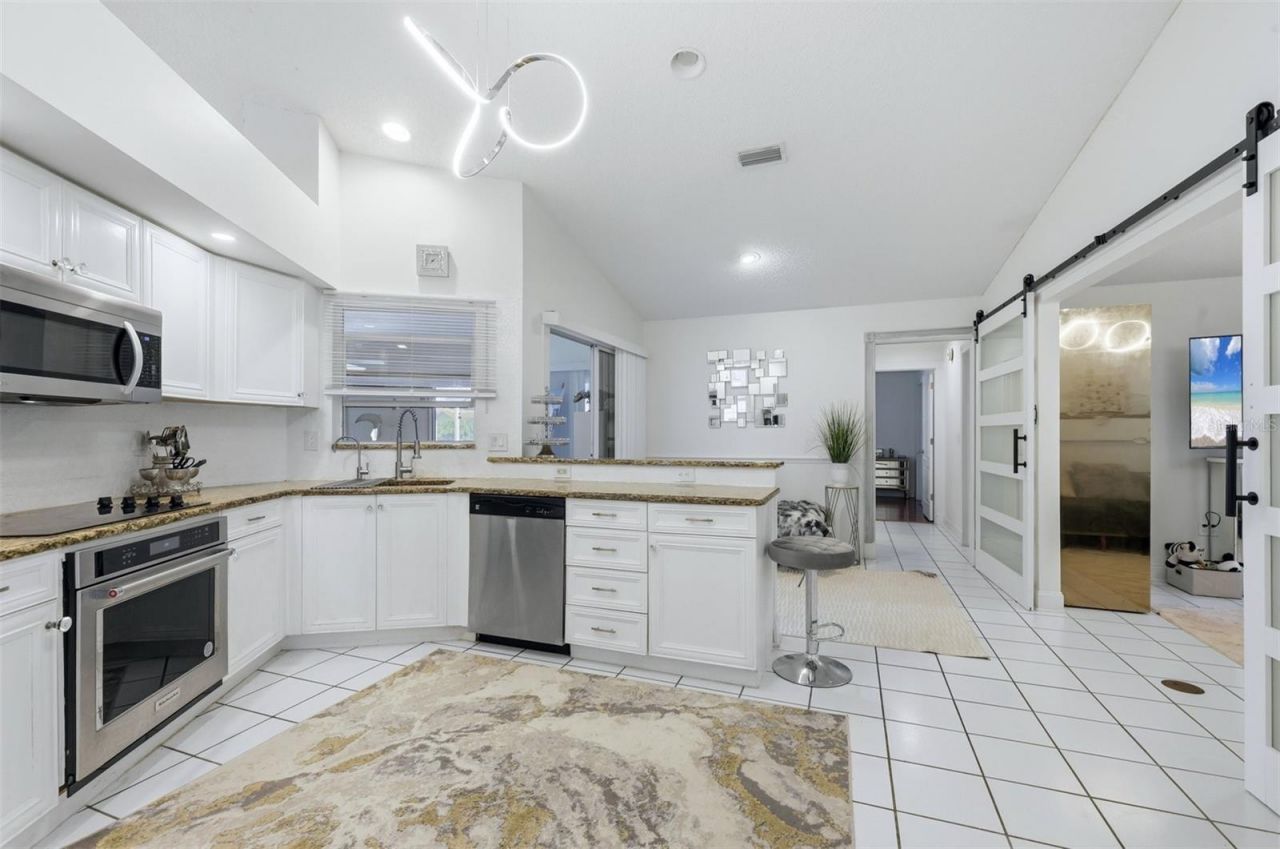 4246 Hearthstone Drive, Sarasota, FL 34238 Photo
