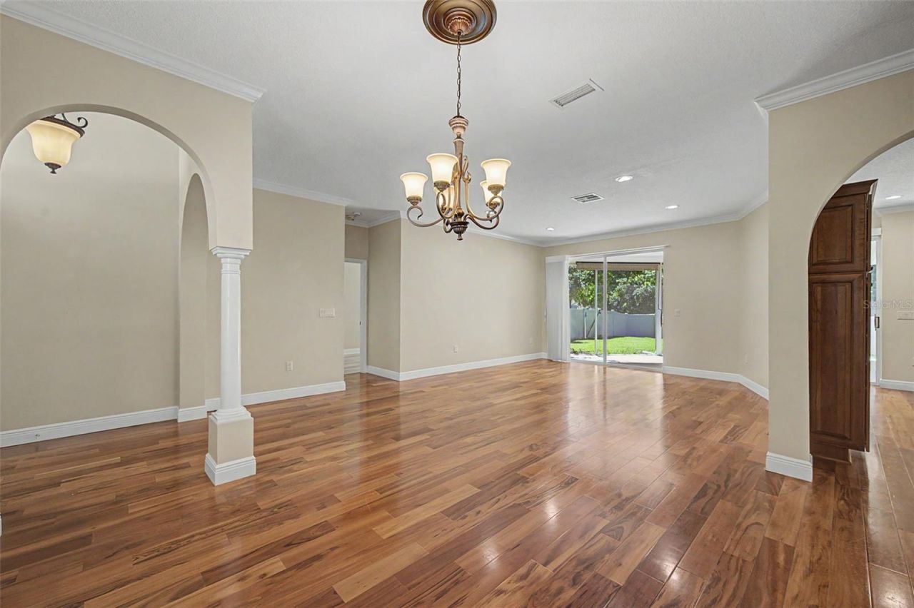 1558 E Lake Woodlands Parkway , Oldsmar, FL 34677 Photo