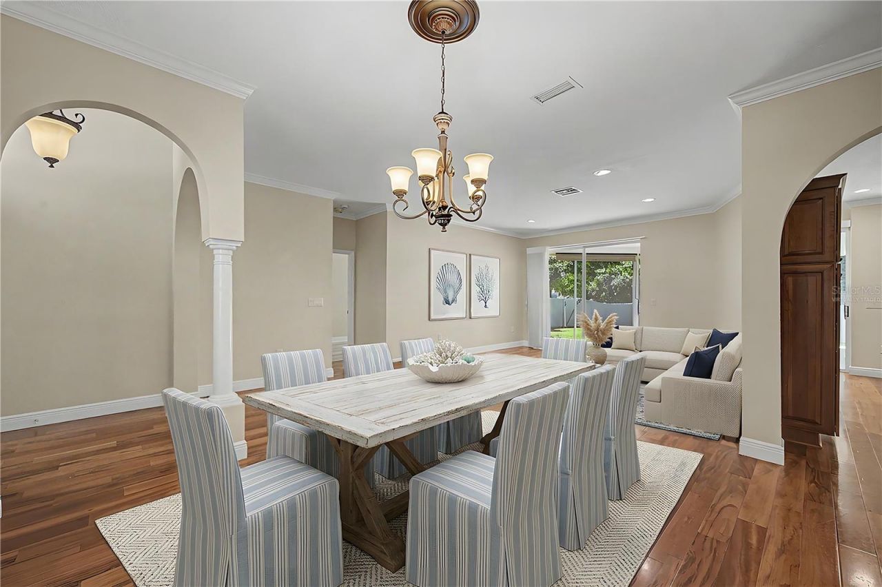 1558 E Lake Woodlands Parkway , Oldsmar, FL 34677 Photo