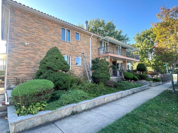 188-20 50 Ave , Unit #1FL+Basem, Fresh Meadows, NY 11365