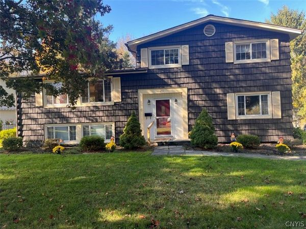 211 E Arbordale Road , Syracuse, NY 13219