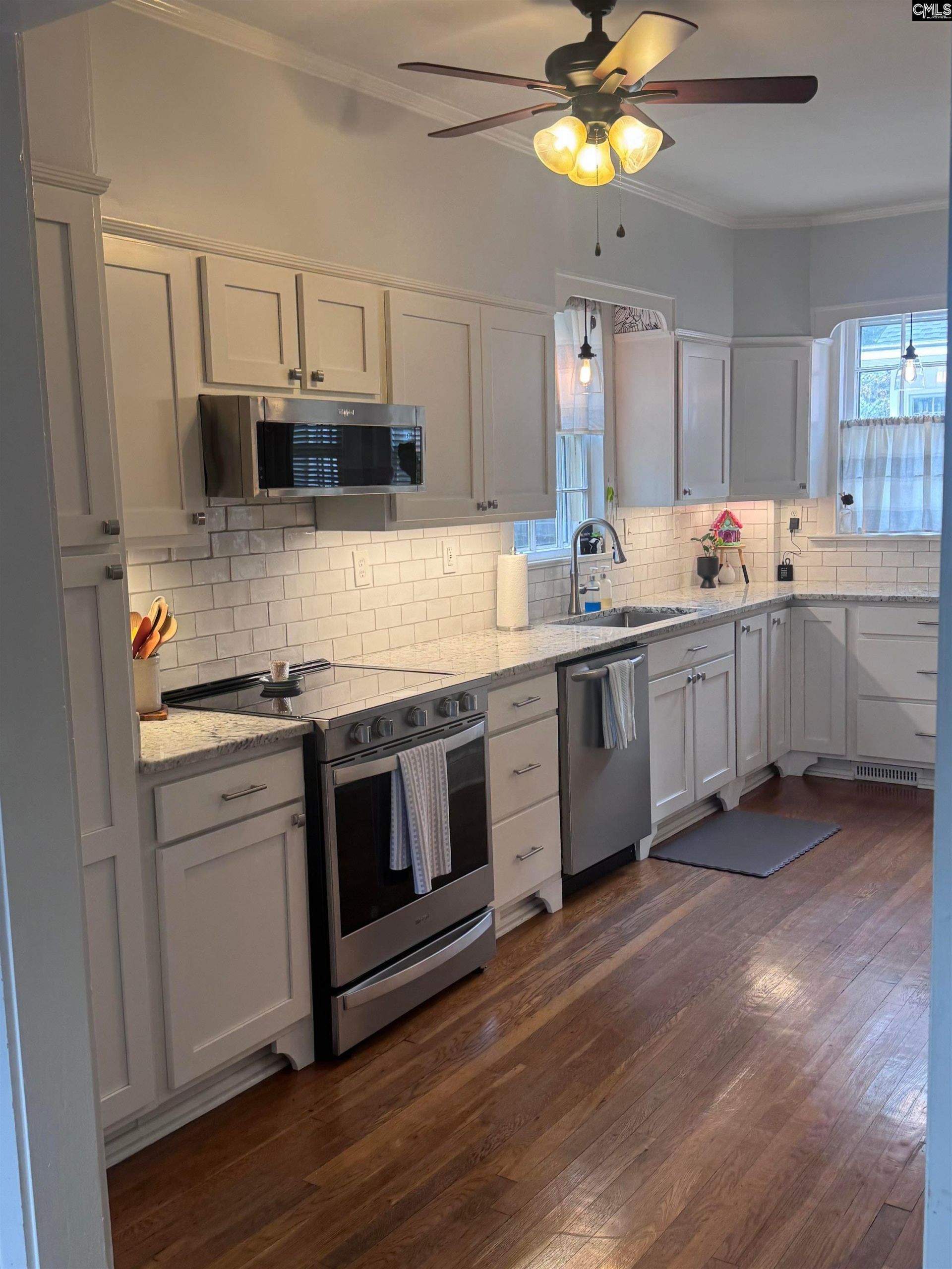 207 S Woodrow Street Photo 9