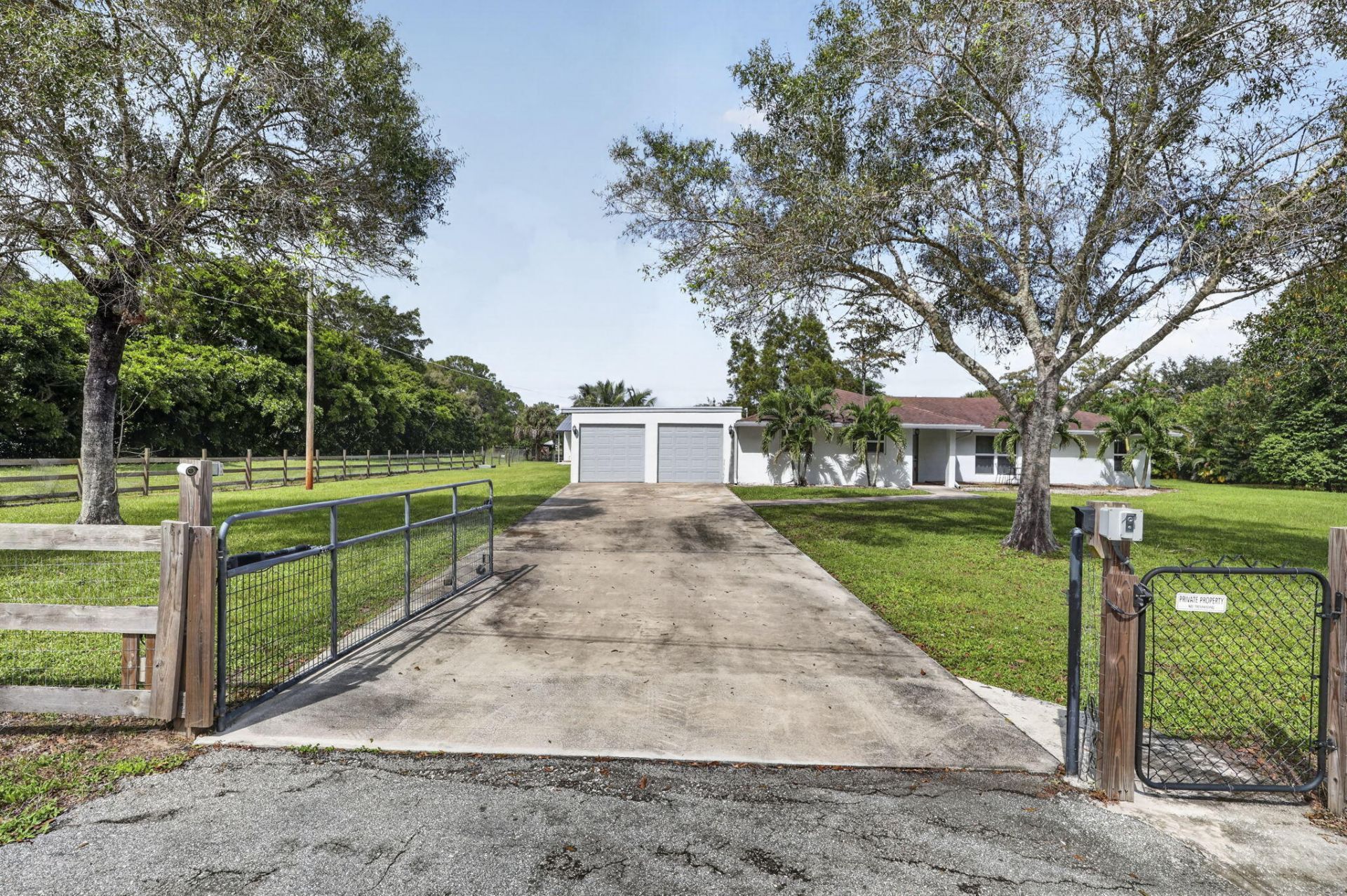 16141 Calder Drive E, The Acreage, FL 33470 Photo