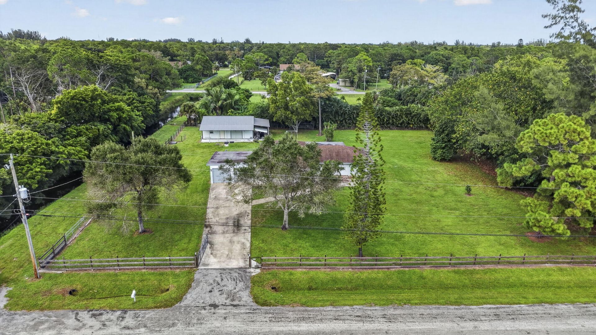 16141 Calder Drive E, The Acreage, FL 33470 Photo