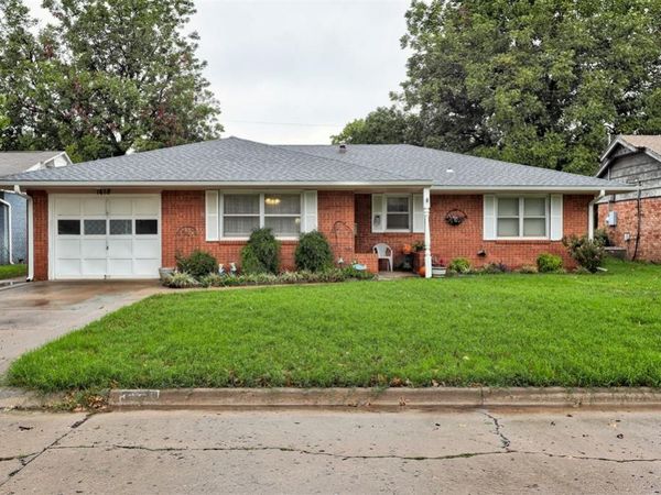 1418 W Thompson Avenue, Enid, OK 73703