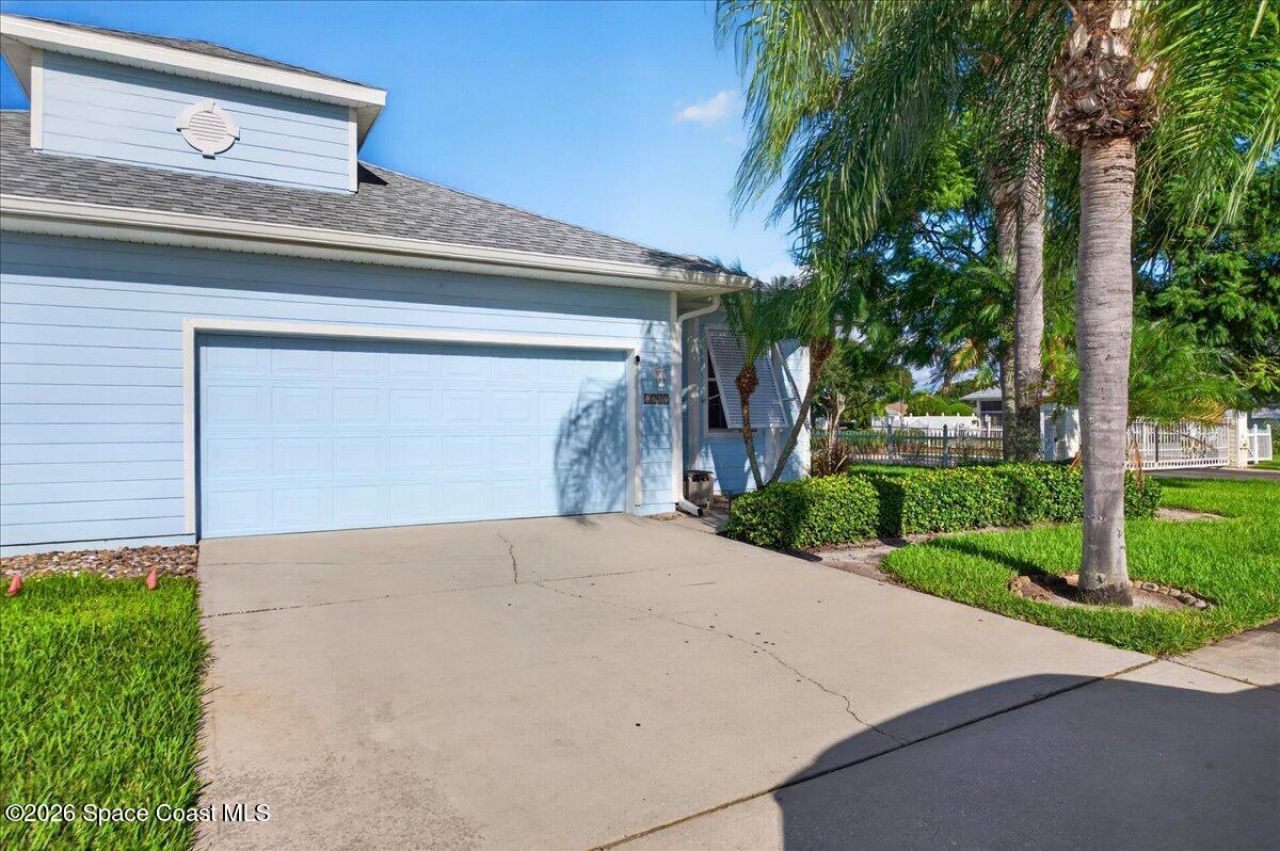 1002 Eleuthera Drive Ne, Palm Bay, FL 32905 Photo
