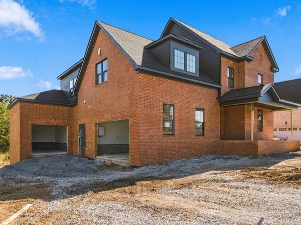 1215 Ben Forkum Drive , Lebanon, TN 37087