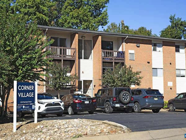 1215 WERTLAND ST , Unit B42, Charlottesville, VA 22903