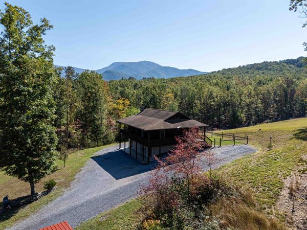 325 OLD WAGON RD, LURAY, VA 22835