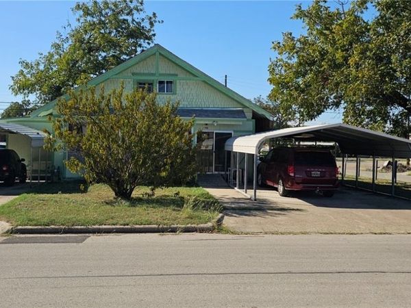 704 S 19th Street , Temple, TX 76504