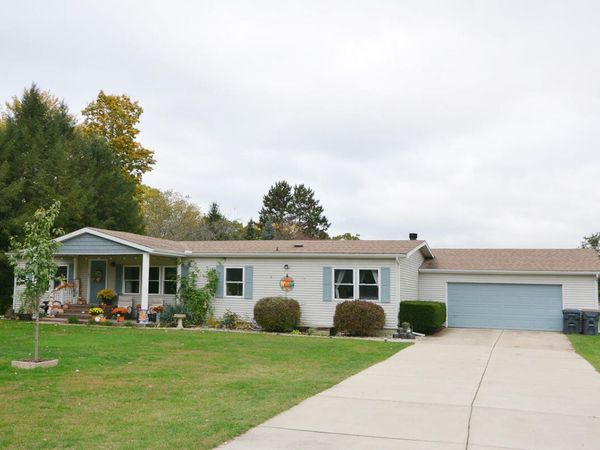 400 S Main Street, Climax, MI 49034