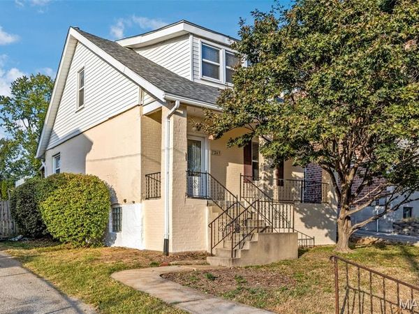 7265 Zephyr Place, Maplewood, MO 63143