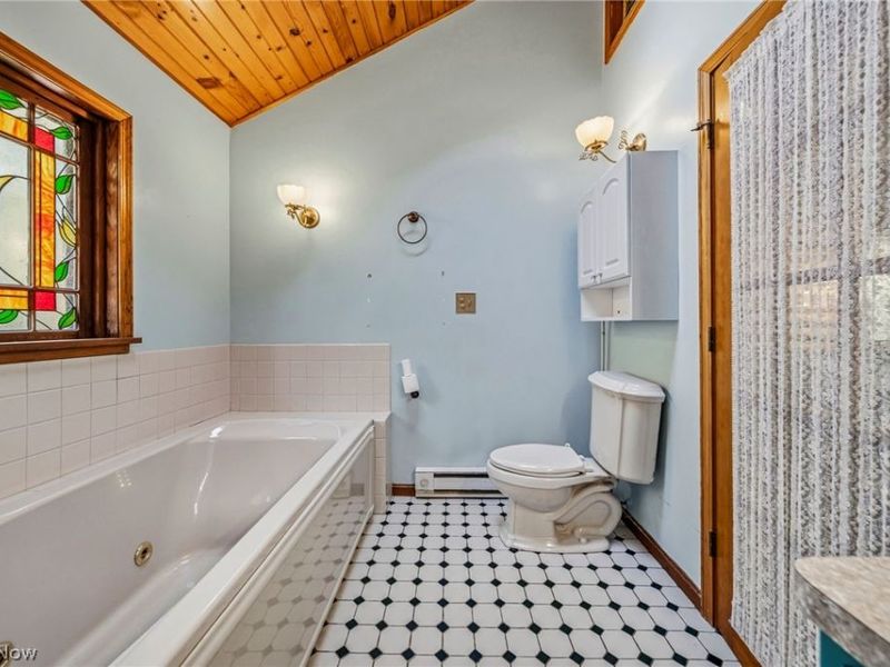 8520 Woodhill Drive, Chardon, OH 44024 Photo 25