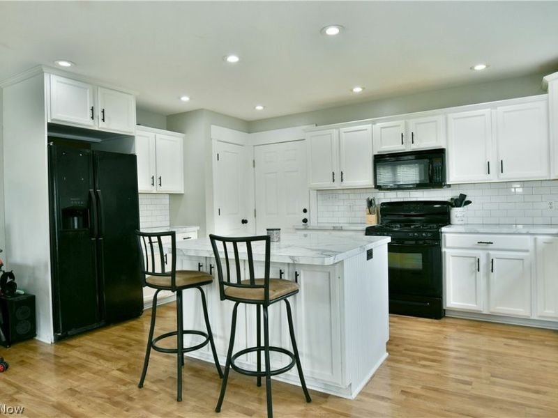 813 Dalton Drive NW, Warren, OH 44481 Photo 23